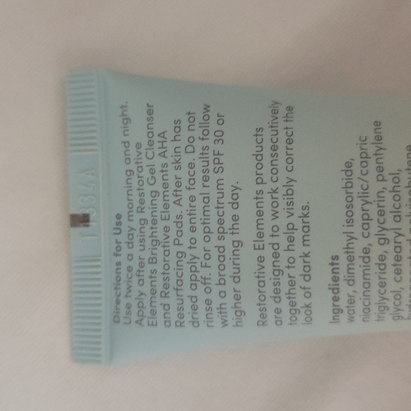 Dark Mark corrector Restorative Elements - Picture 3 of 3